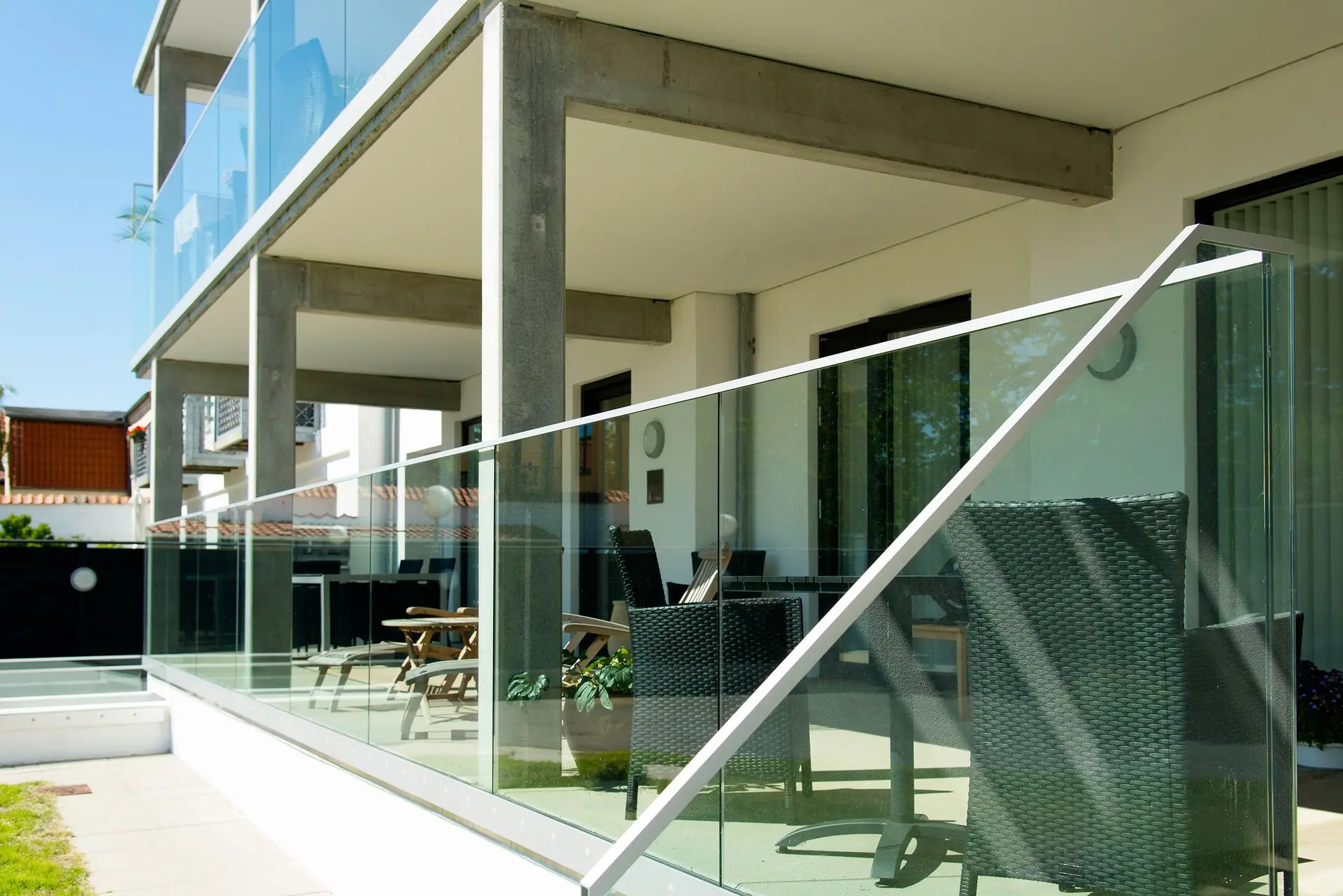 Tempered Glass Railing - the New Deck Railings Standard
